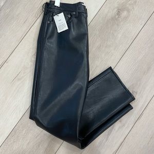 *BRAND NEW* AGOLDE leather 90’s jean